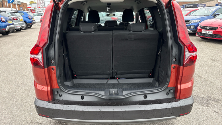 Dacia Jogger 1.0 TCe Extreme SE 5dr Petrol Estate